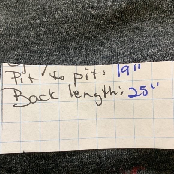 Grand Ole Opry Johnny Cash T-shirt, black, size small - Picture 8 of 8